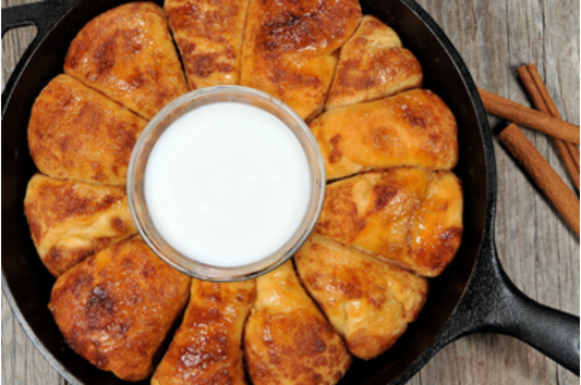 Skillet Cinnamon Bun Dippers